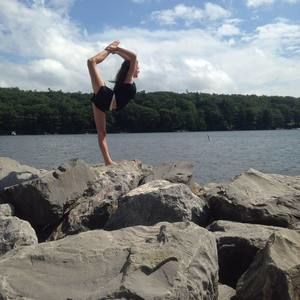 Meet your Posher, Nicole